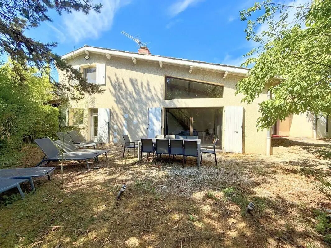 Maison à louer, 161m², Chaponost