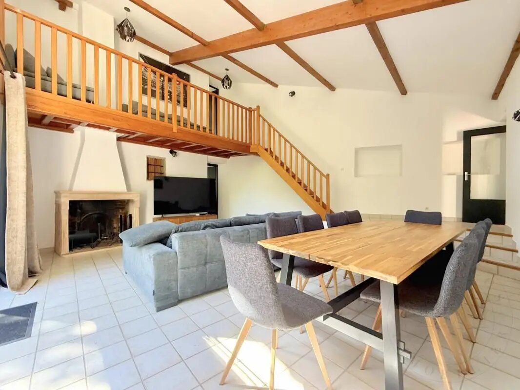 Maison à louer, 161m², Chaponost