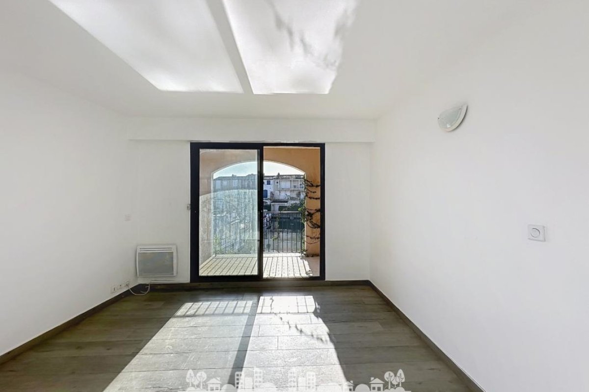 Appartement à vendre, 22m², Grimaud