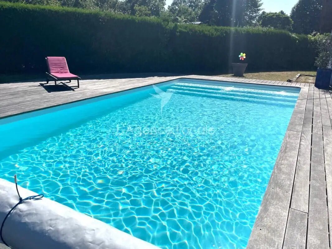 Maison à vendre, 186m², Saint-Aubin-de-Médoc