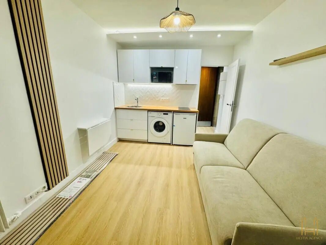 Appartement à louer, 17m², Versailles