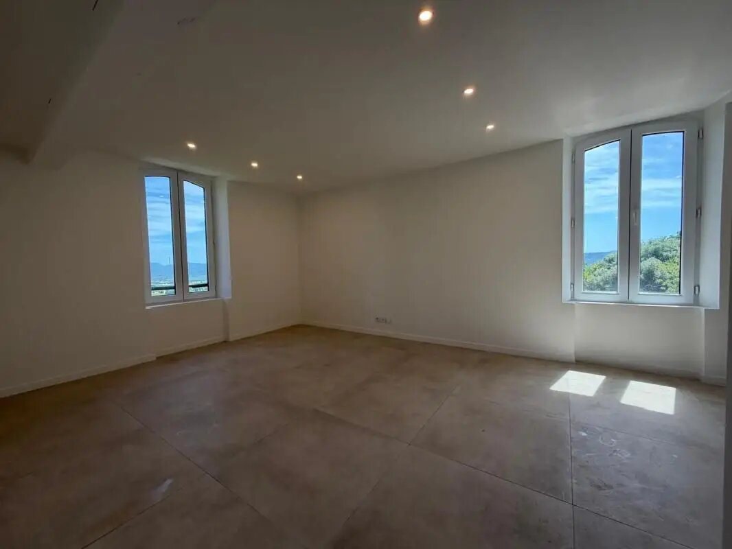 Appartement à vendre, 47m², Callian