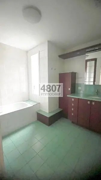 Appartement à vendre, 69m², Annemasse