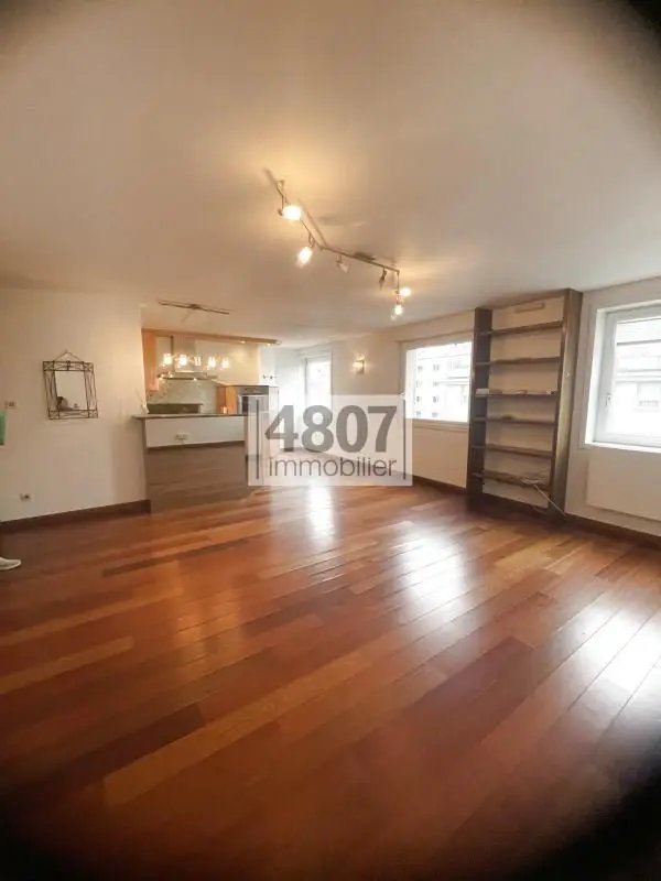 Appartement à vendre, 69m², Annemasse