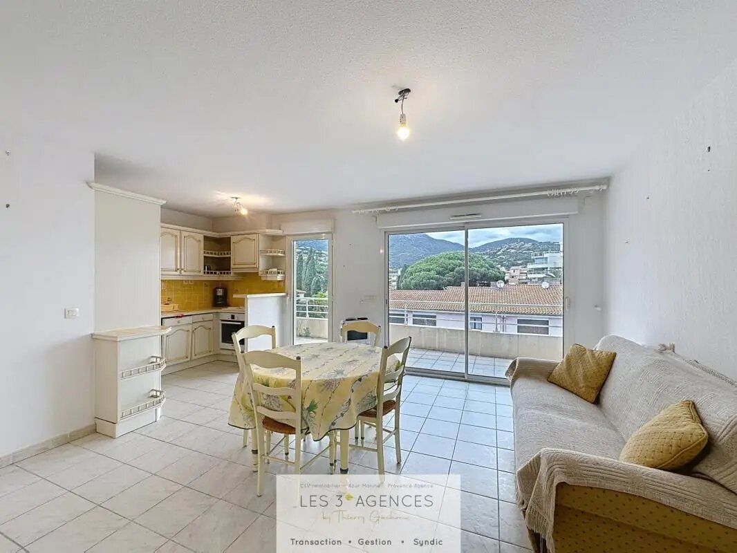 Appartement à vendre, 43m², Cavalaire-sur-Mer