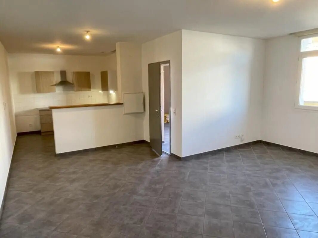 Appartement à louer, 76m², Les Mées