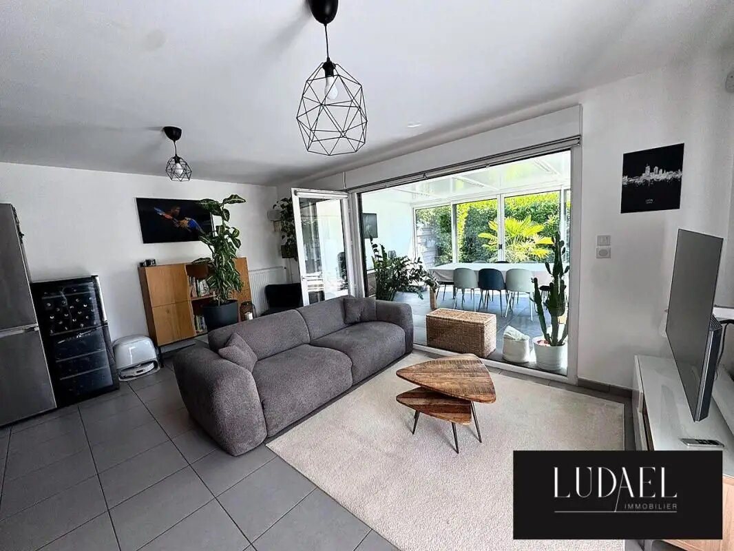 Maison à vendre, 102m², Mions