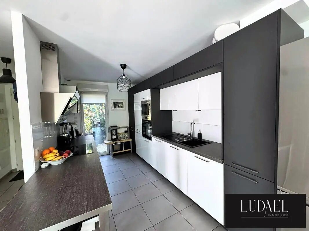 Maison à vendre, 102m², Mions