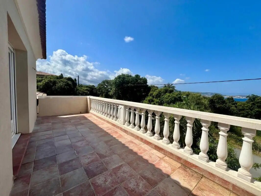 Appartement à vendre, 79m², Lumio