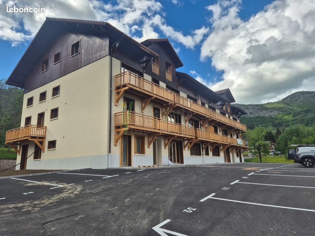 Appartement à vendre, 74m², Saint-Jeoire