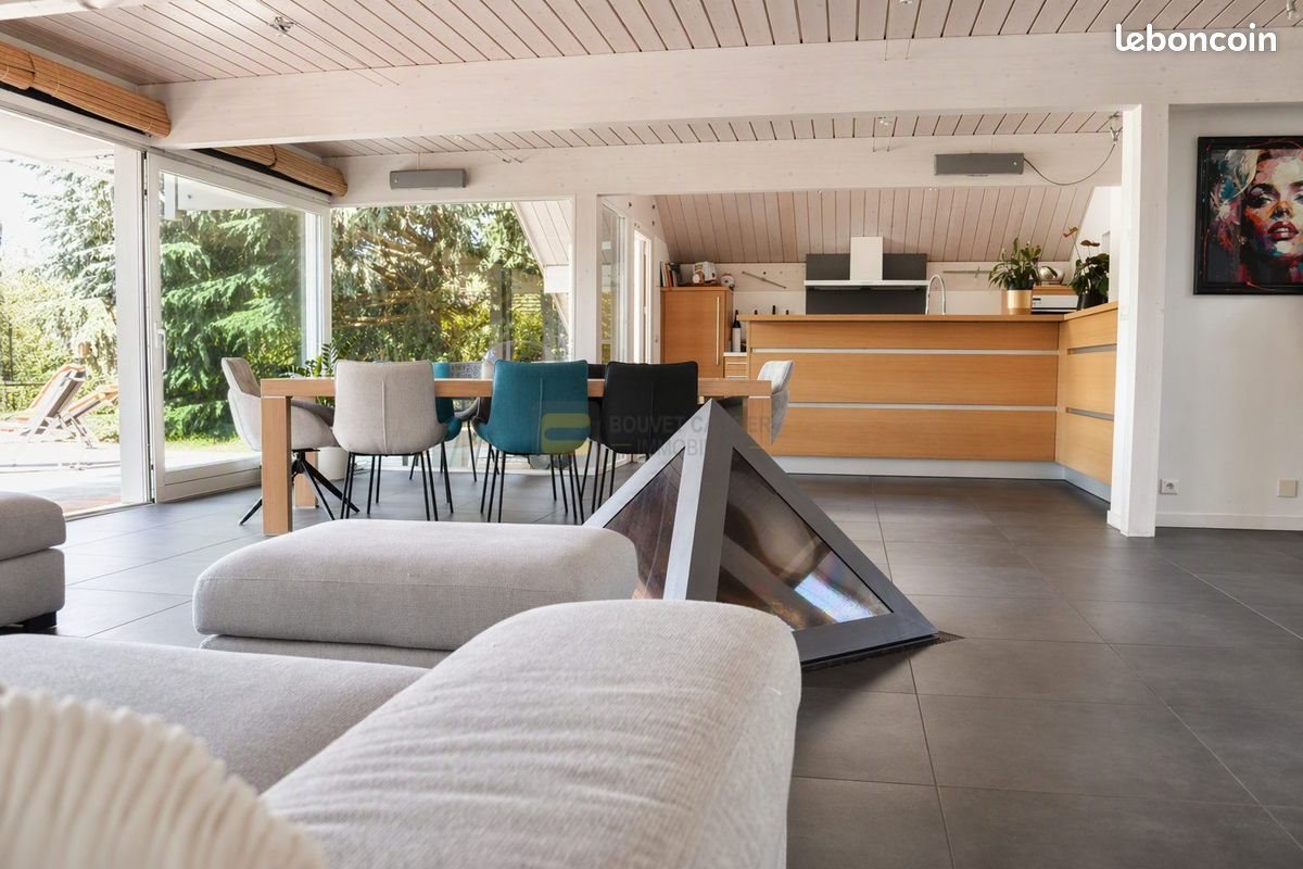 Maison à vendre, 180m², Vétraz-Monthoux