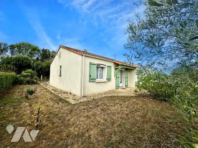 Maison à vendre, 4m², Angles