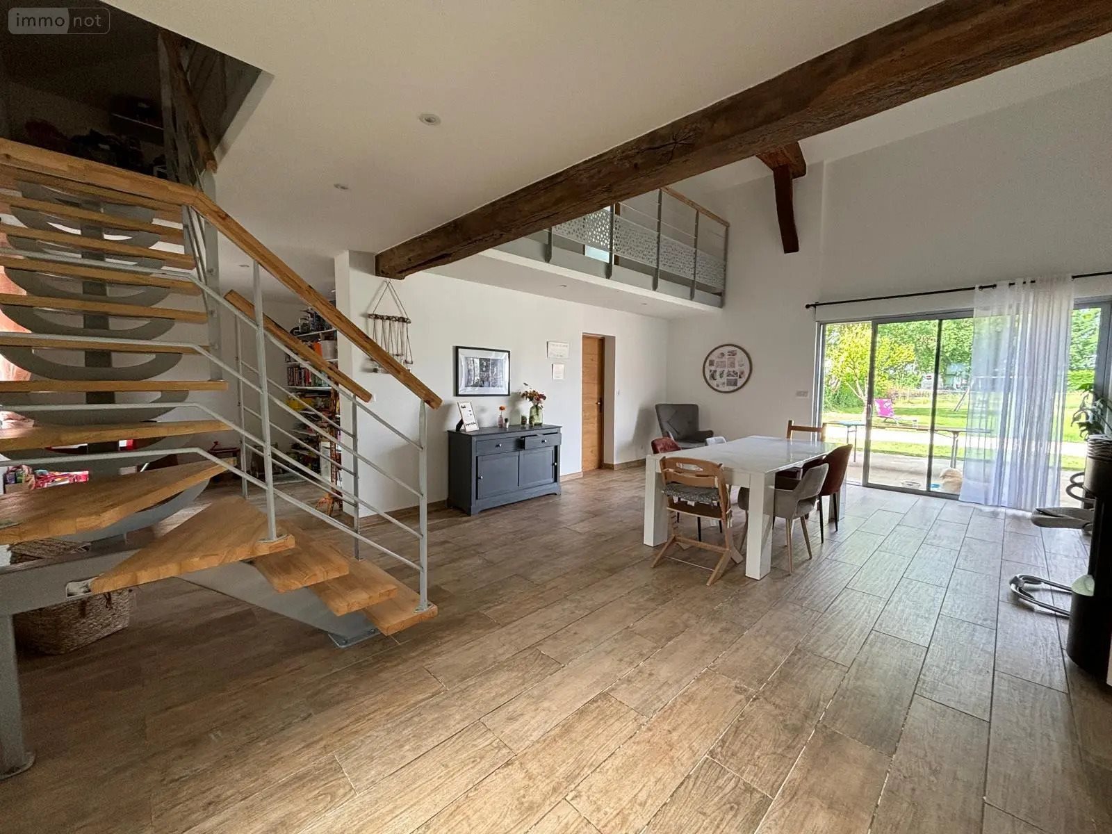 Maison à vendre, 201m², Jayat