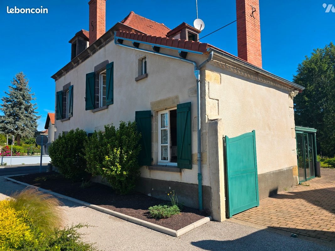 Maison à vendre, 140m², Effiat