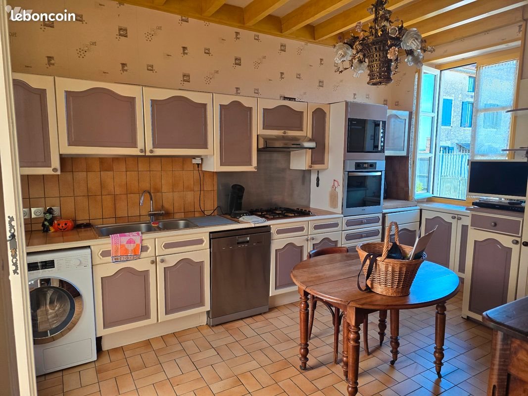 Maison à vendre, 140m², Effiat
