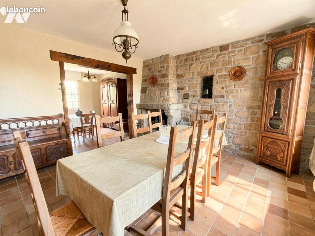 Maison à vendre, 93m², Saint-Thégonnec