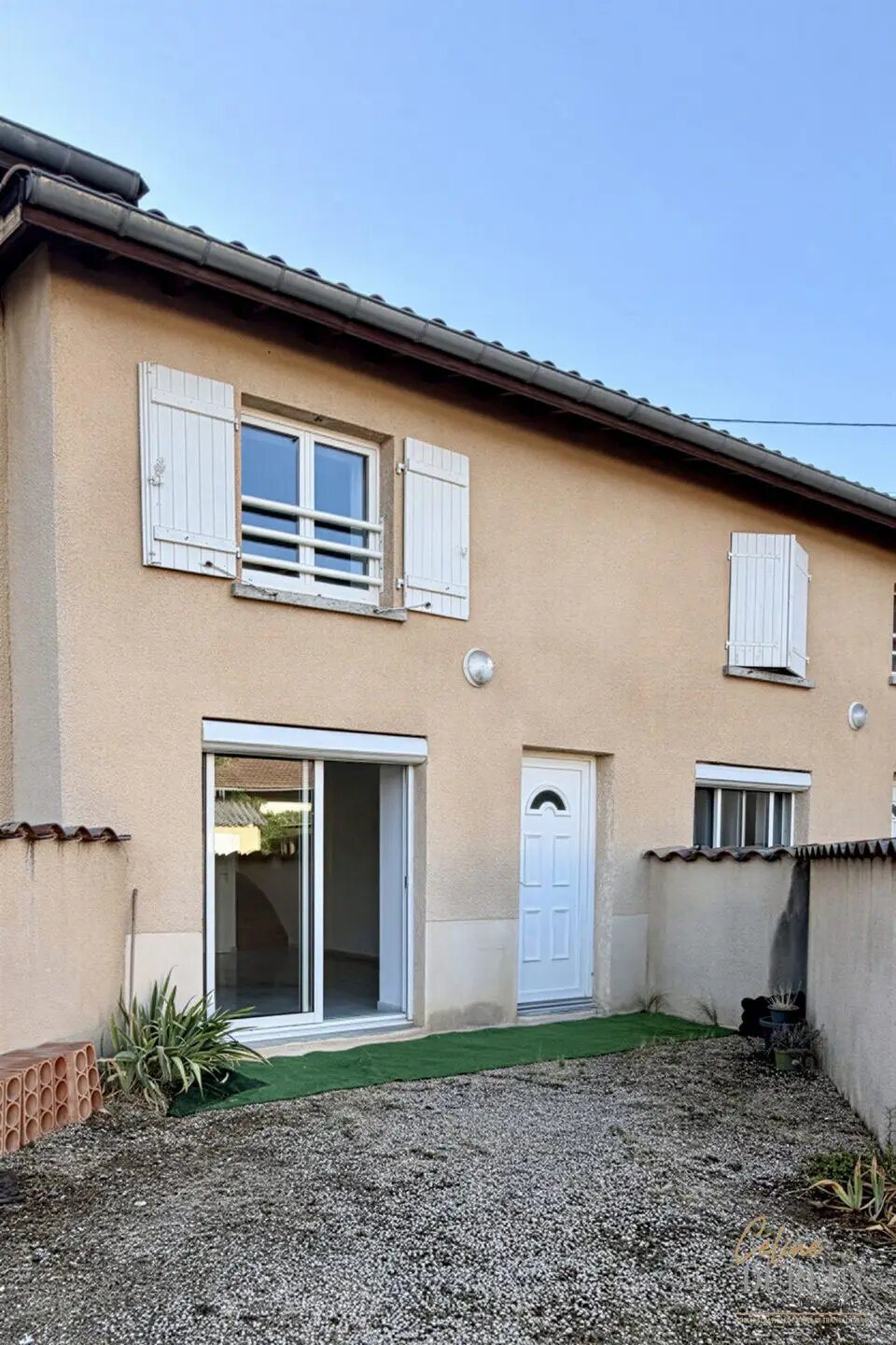 Appartement à louer, 55m², Feillens