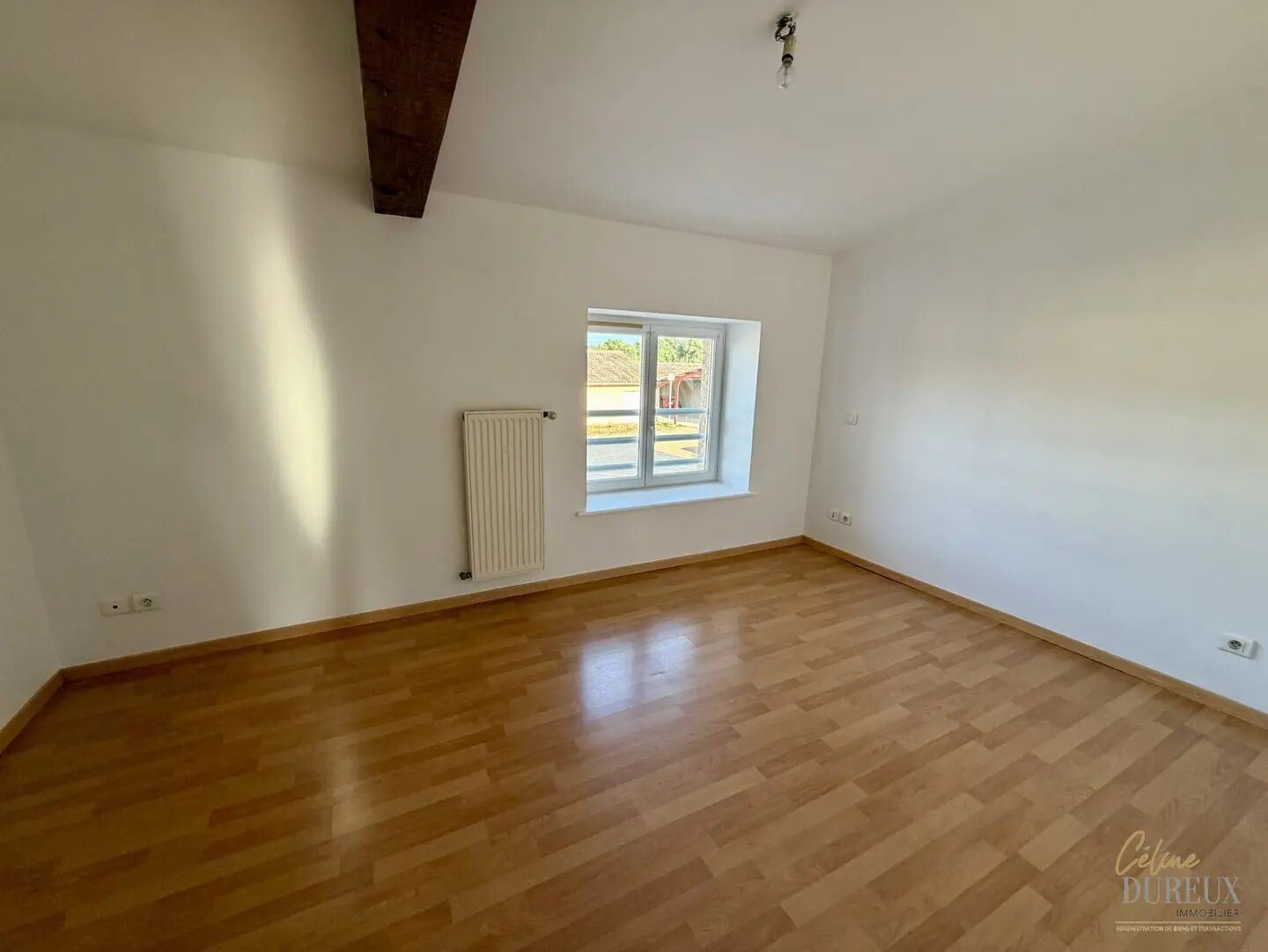 Appartement à louer, 55m², Feillens
