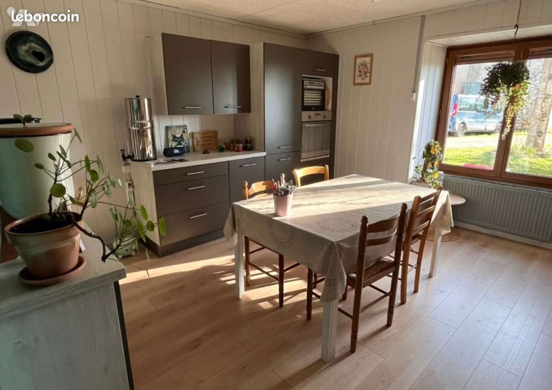 Maison à vendre, 121m², Sirod