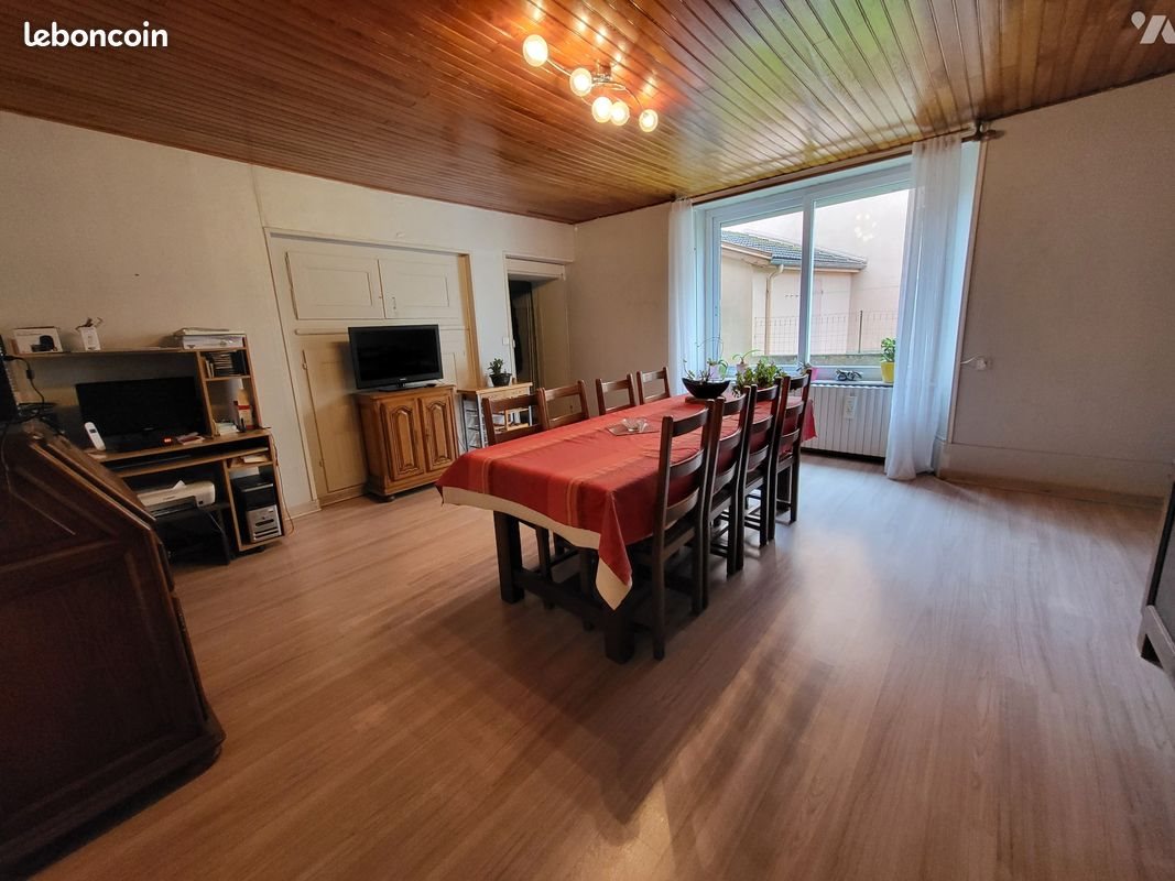 Maison à vendre, 254m², Crotenay
