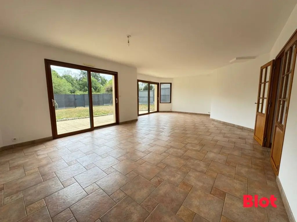Maison à vendre, 158m², Guichen