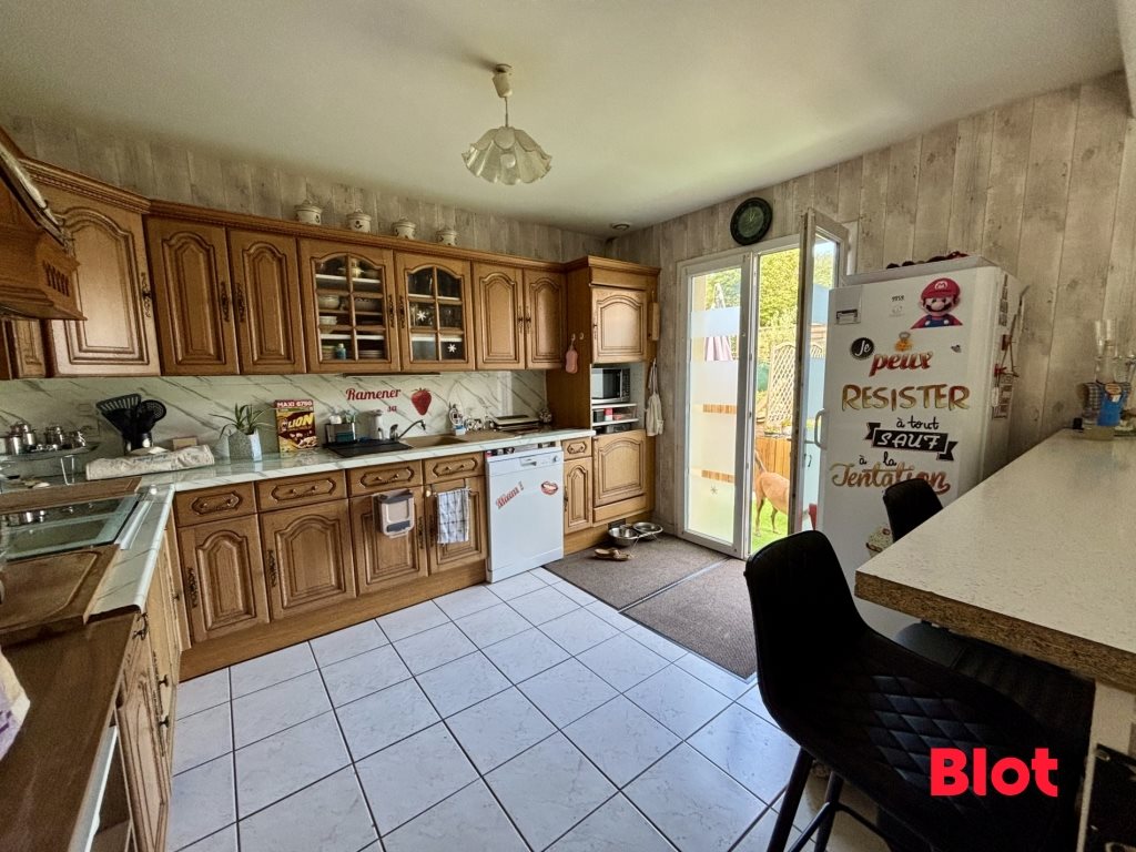 Maison à vendre, 119m², Noyal-Châtillon-sur-Seiche