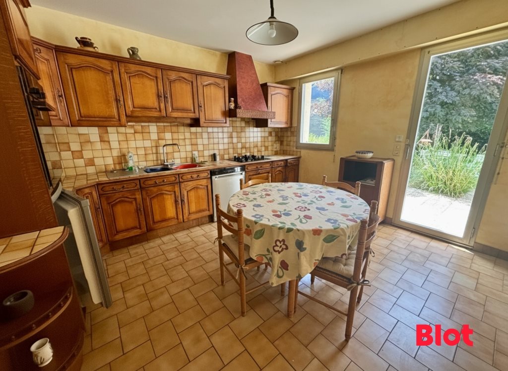 Maison à vendre, 185m², Chartres-de-Bretagne