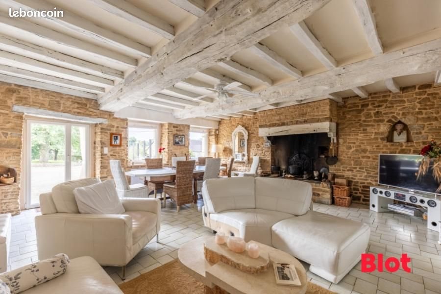 Maison à vendre, 138m², Bourg-des-Comptes