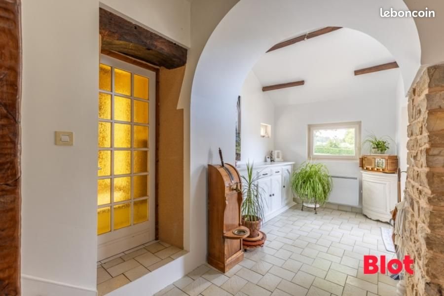 Maison à vendre, 138m², Bourg-des-Comptes