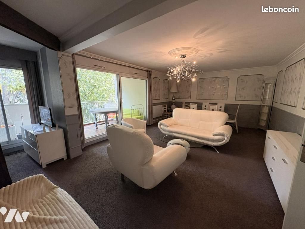 Appartement à louer, 91m², Orléans
