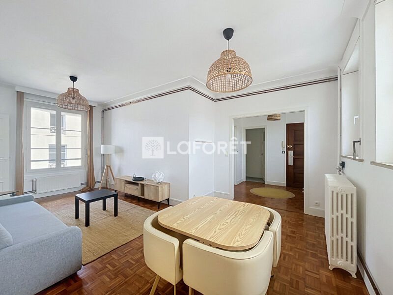 Appartement à louer, 68m², Orléans