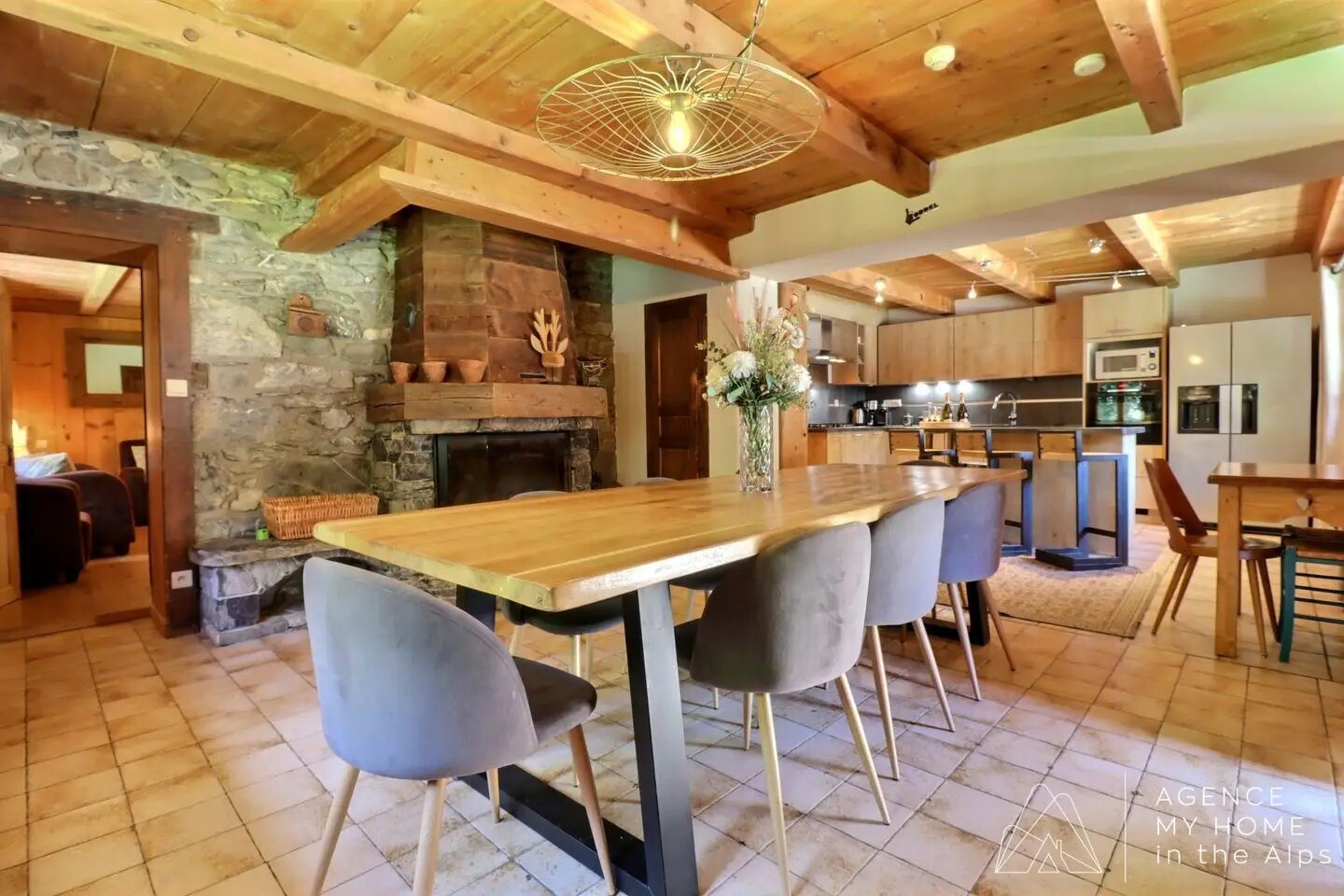 Maison à vendre, 143m², Montriond