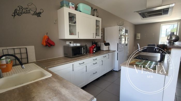 Maison à vendre, 150m², Palleau