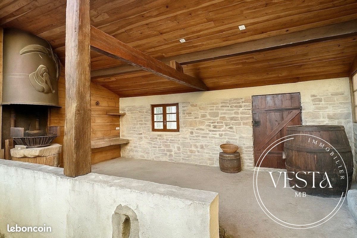 Maison à vendre, 240m², Dole