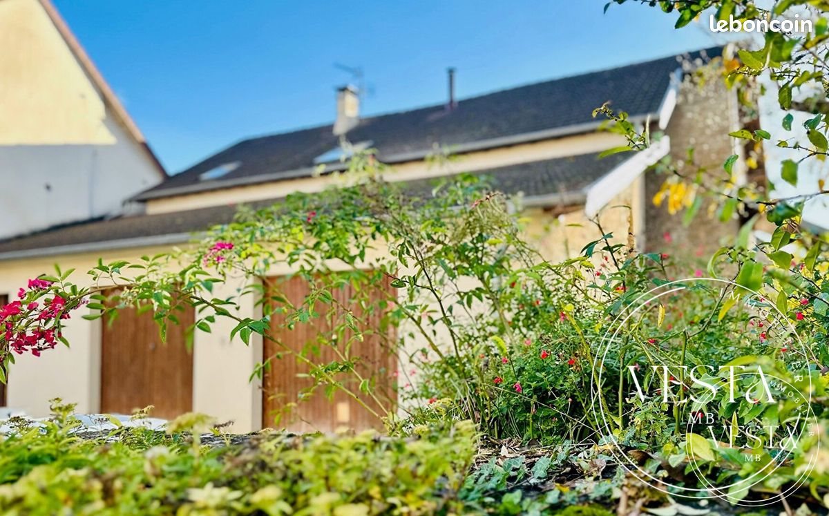 Maison à vendre, 240m², Dole