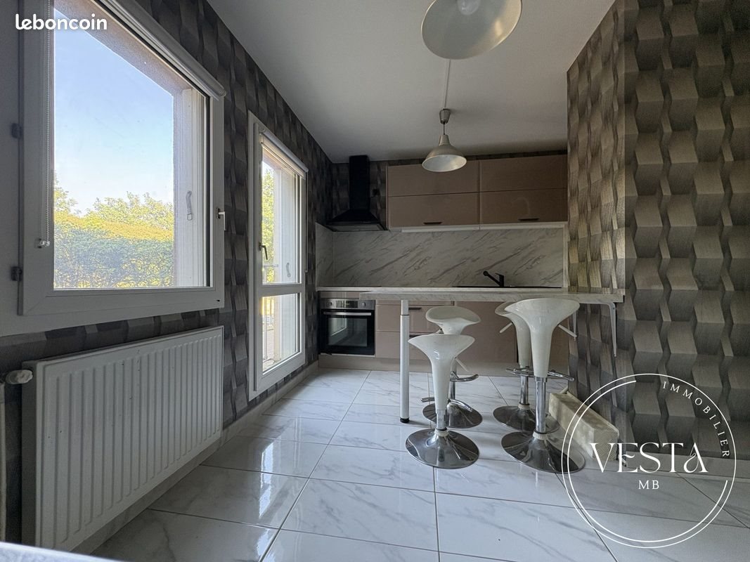 Appartement à vendre, 98m², Longvic