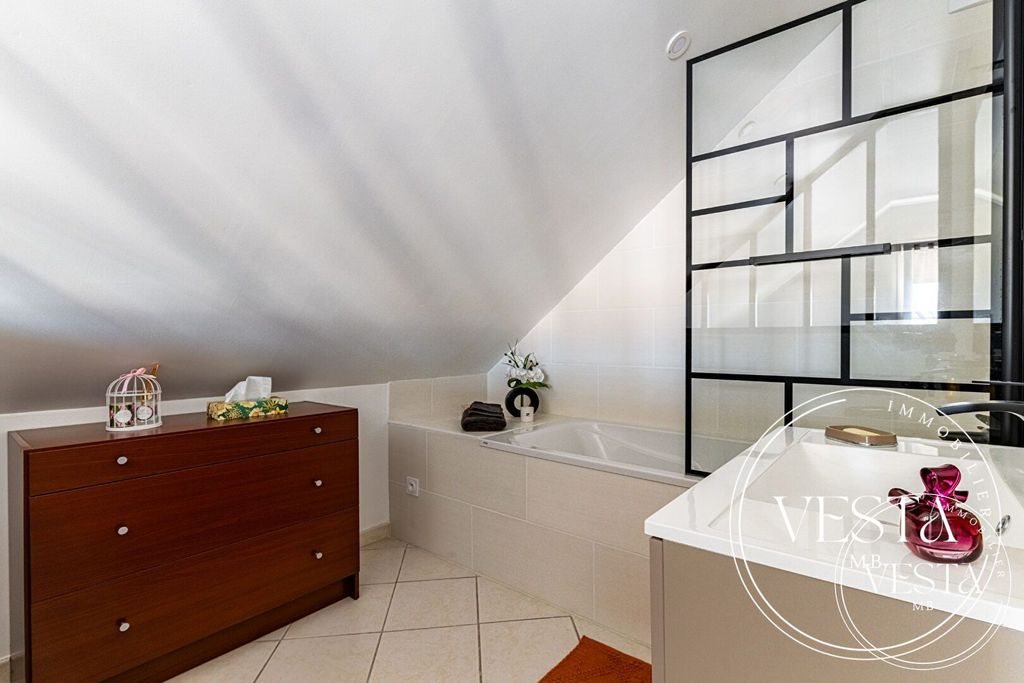 Maison à vendre, 201m², Quetigny