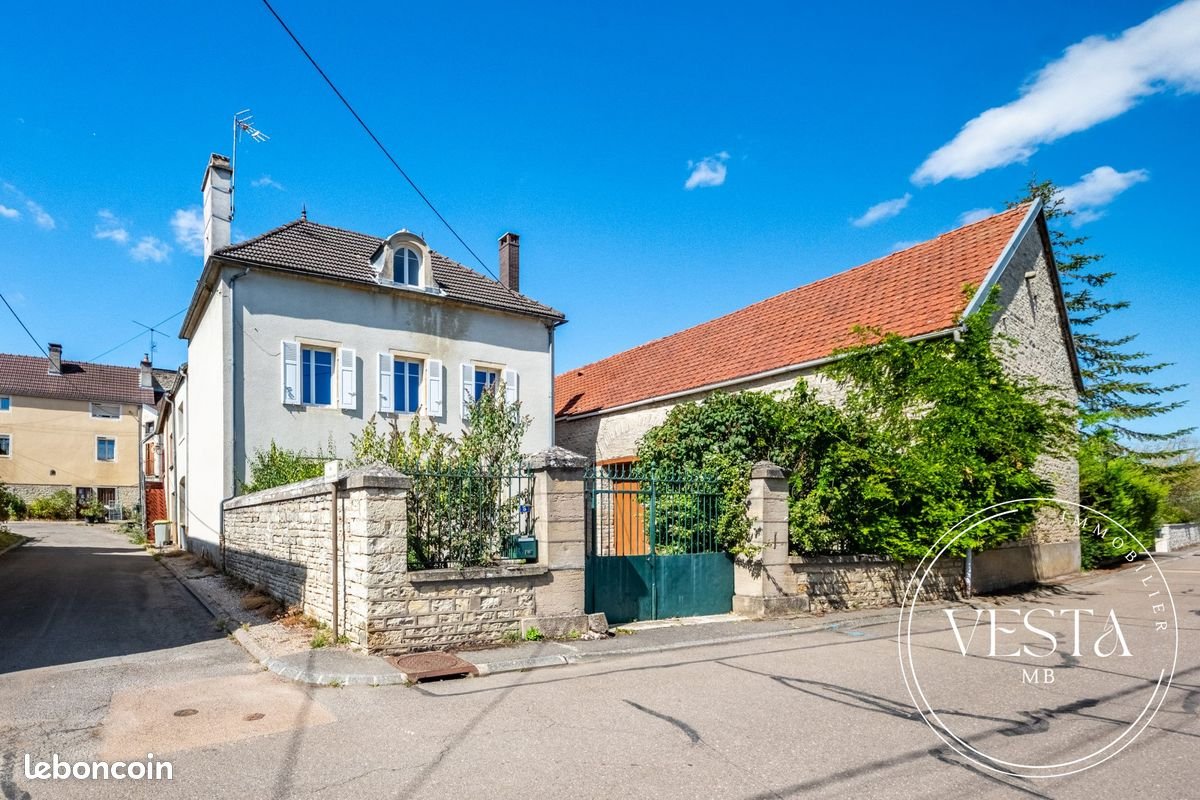 Maison à vendre, 212m², Corcelles-les-Monts