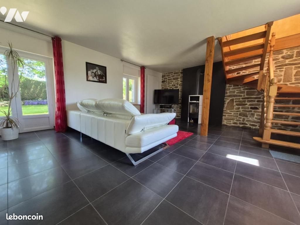 Maison à vendre, 300m², Locmaria-Grand-Champ