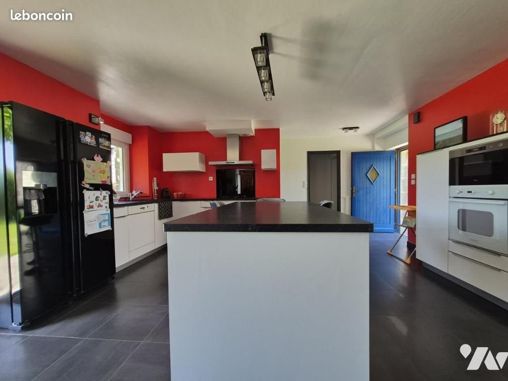 Maison à vendre, 300m², Locmaria-Grand-Champ