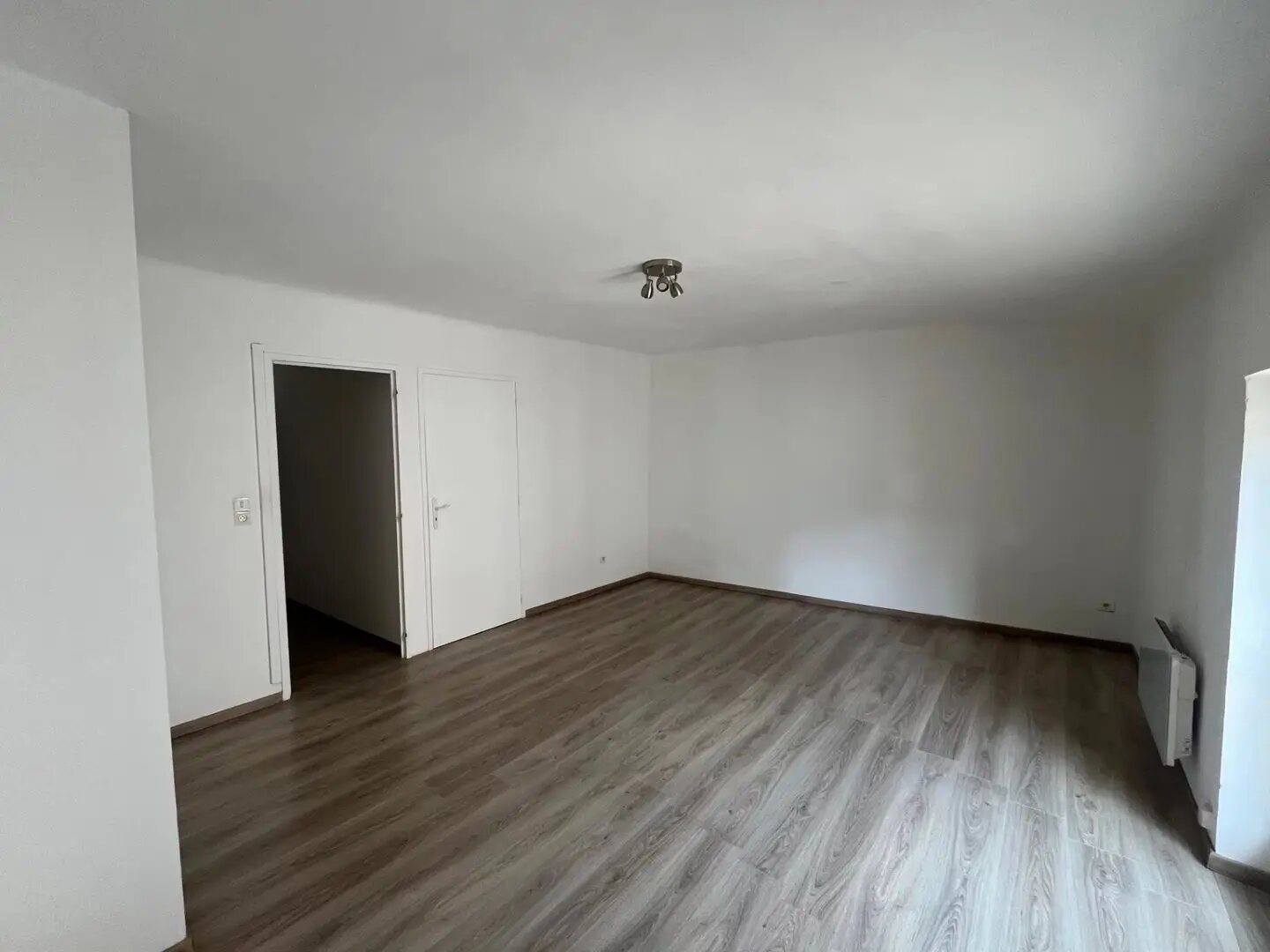 Appartement à louer, 42m², Jouques