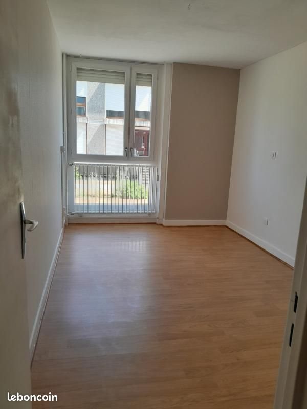 Appartement à louer, 85m², Vitry-le-François