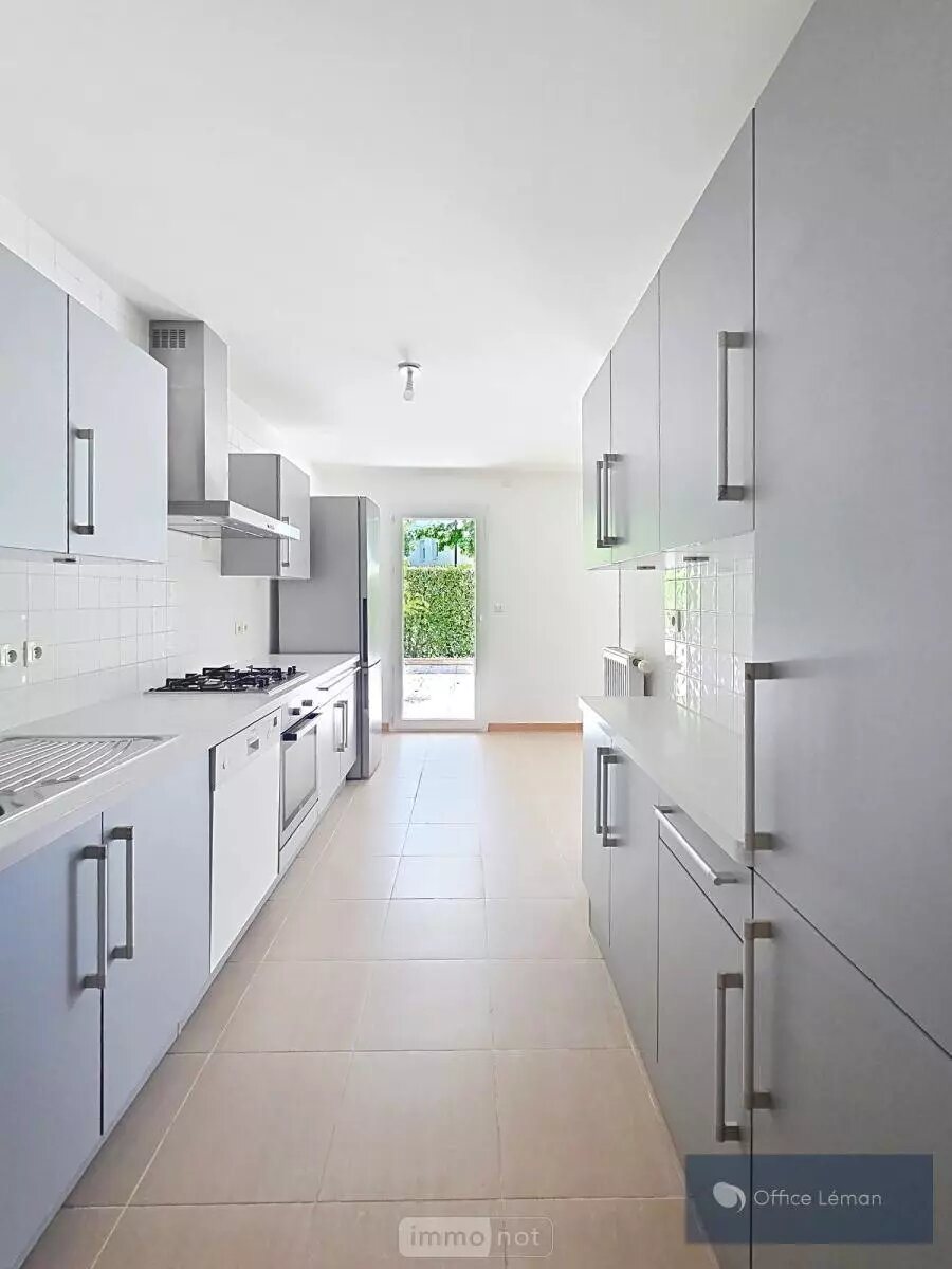 Appartement à vendre, 83m², Ferney-Voltaire