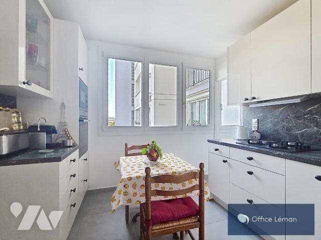 Appartement à vendre, 62m², Ferney-Voltaire