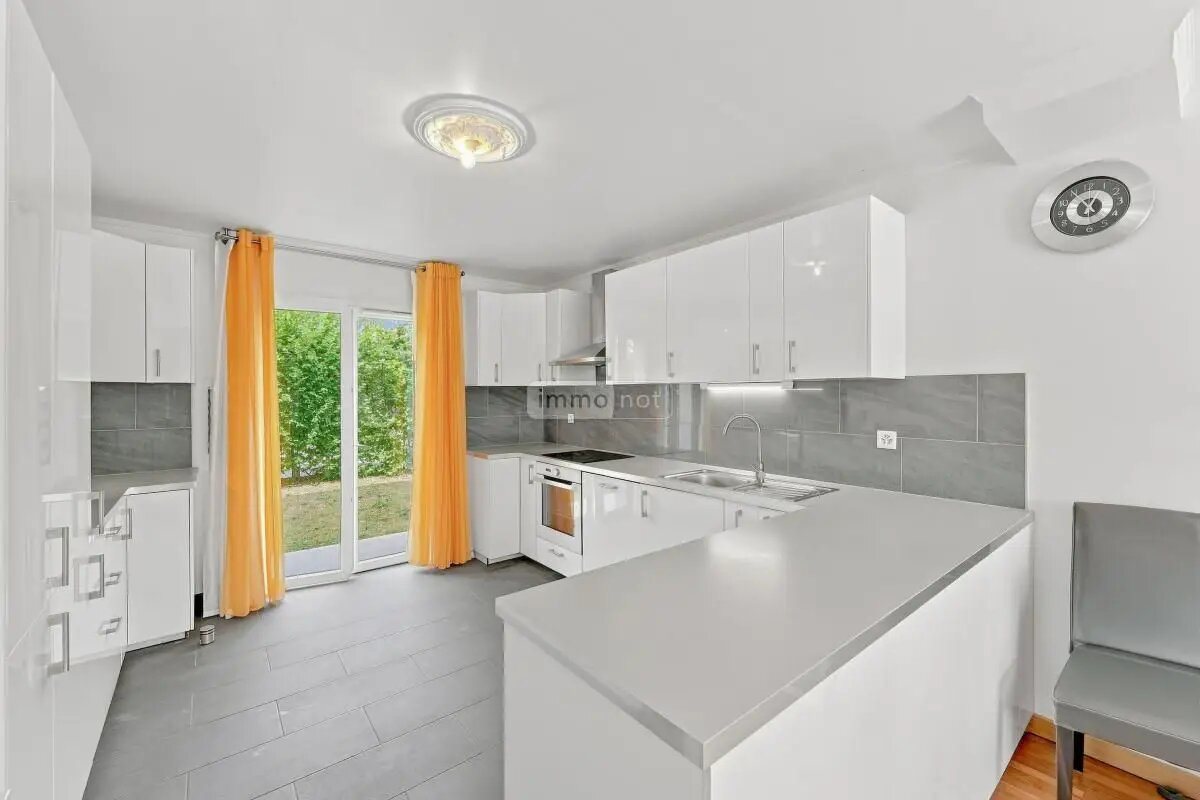 Maison à vendre, 109m², Prévessin-Moëns