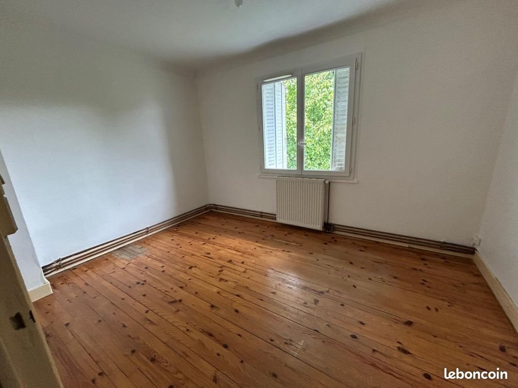 Appartement à louer, 40m², Buellas