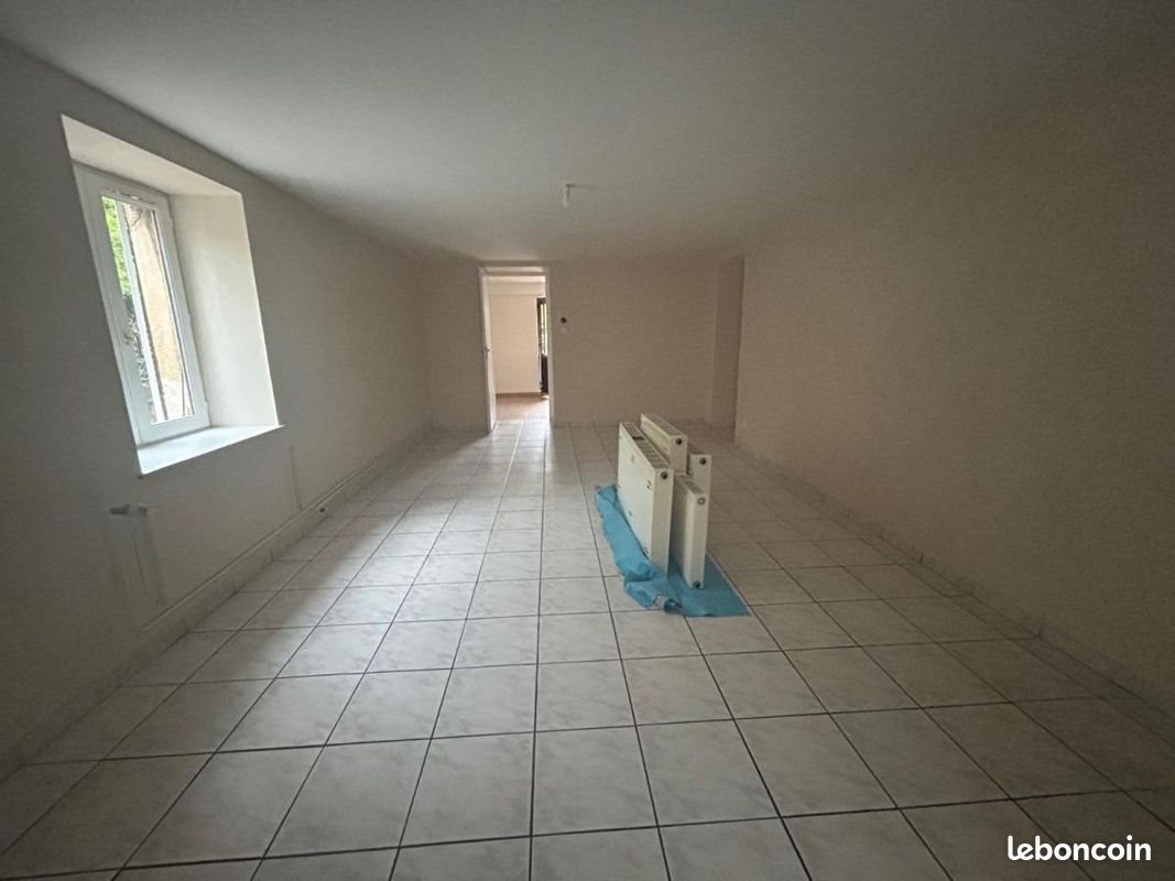 Appartement à louer, 70m², Vonnas