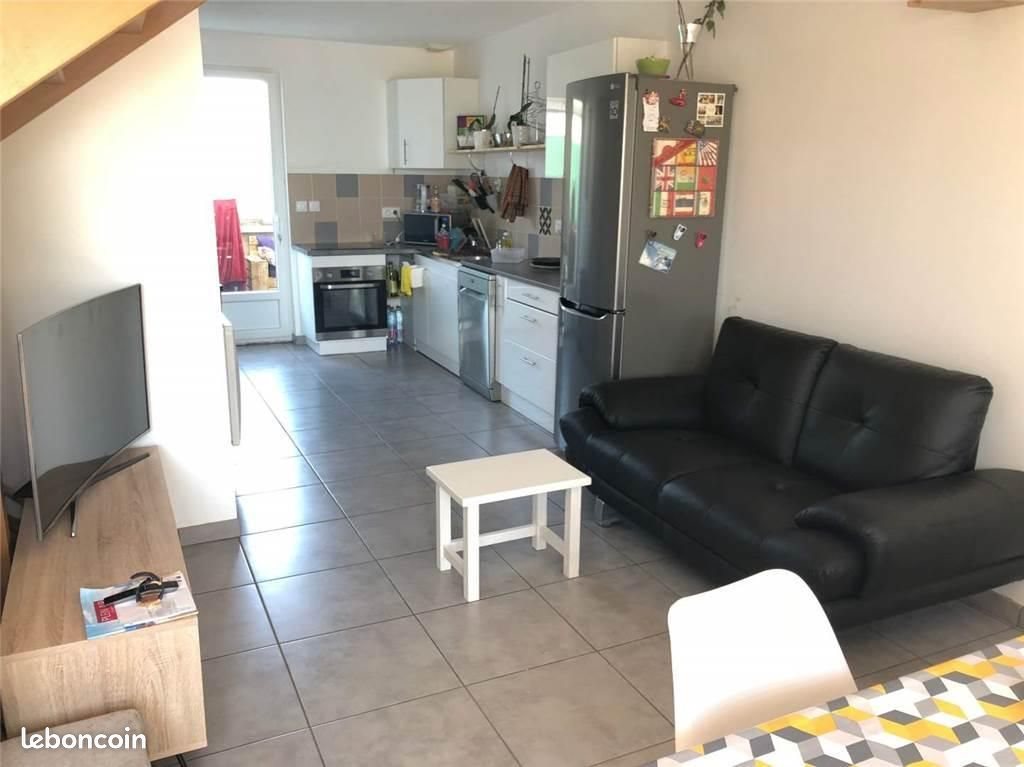 Appartement à louer, 55m², Tramoyes