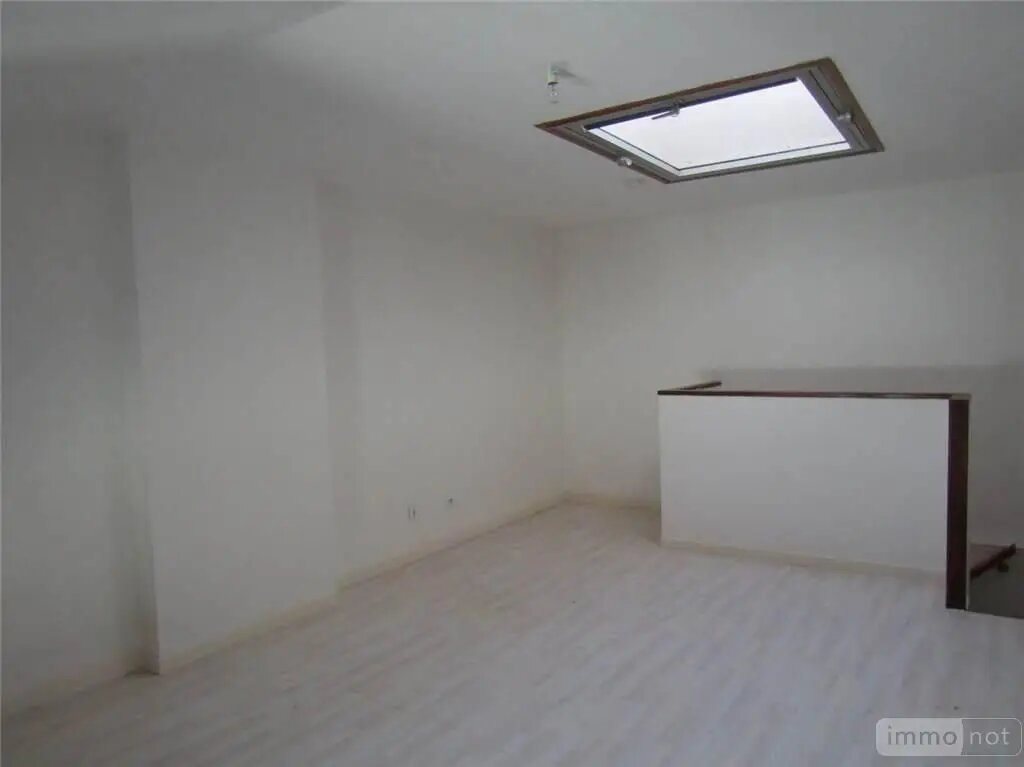 Appartement à louer, 85m², Vonnas