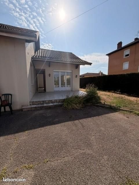Maison à louer, 99m², Vonnas